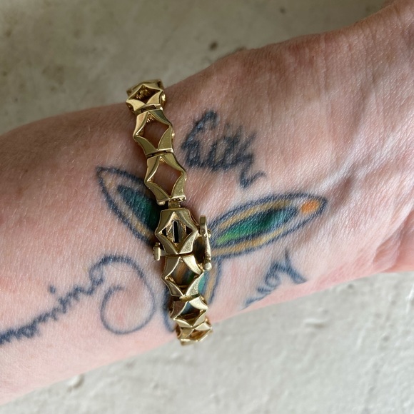 14k gold and diamond bracelet - Picture 3 of 11